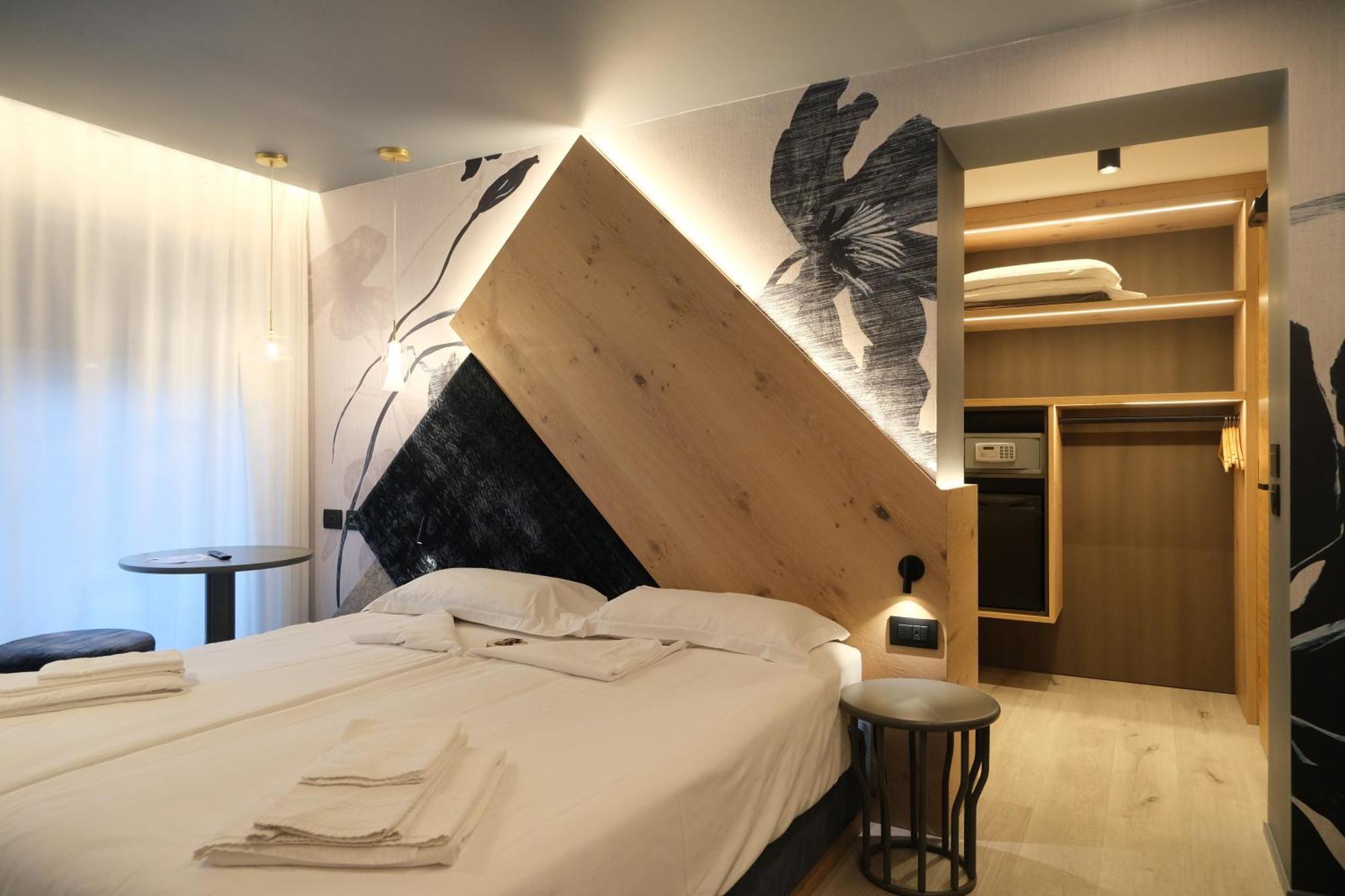 Flos Hotel Moena Exterior foto
